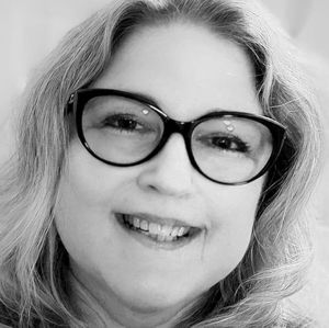 Meet your Posher, Pam